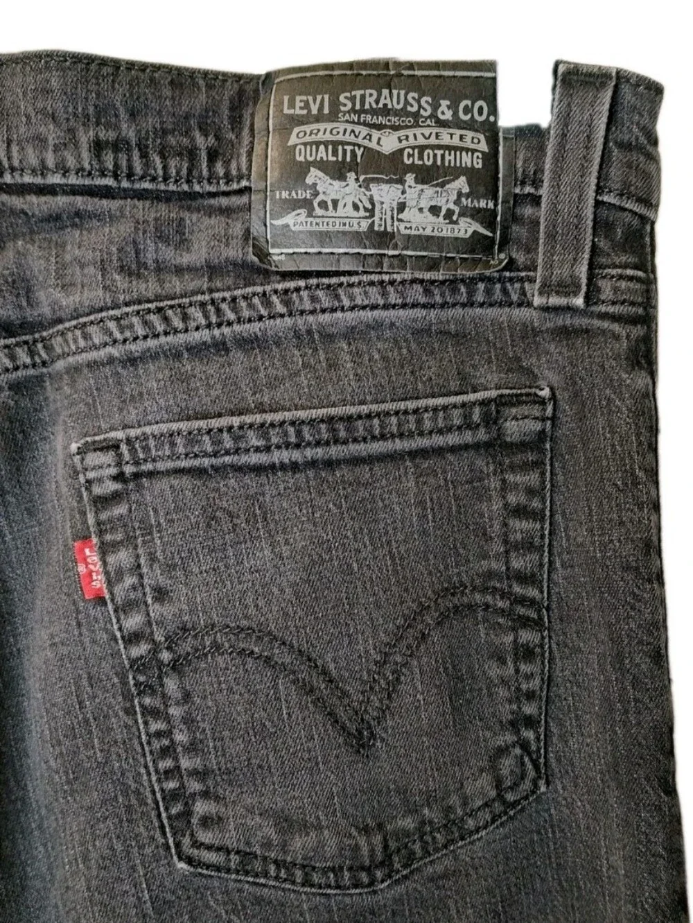 Levis levi 527